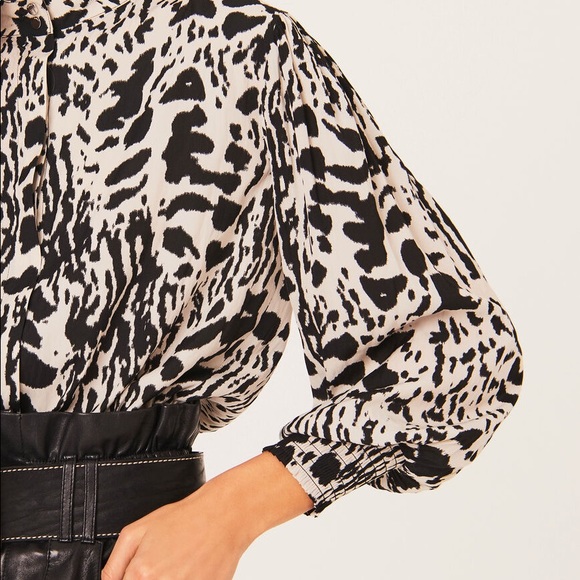 NWT Ba&sh Opus Blouse | Size 1 / US 4 | Black and Ecru, Puff Sleeve - Picture 2 of 16